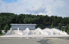 一面墙，一道景：九龙照壁浮雕景墙的诗画之美