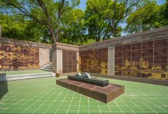 铜韵镌永：墓园美学的金属诗篇